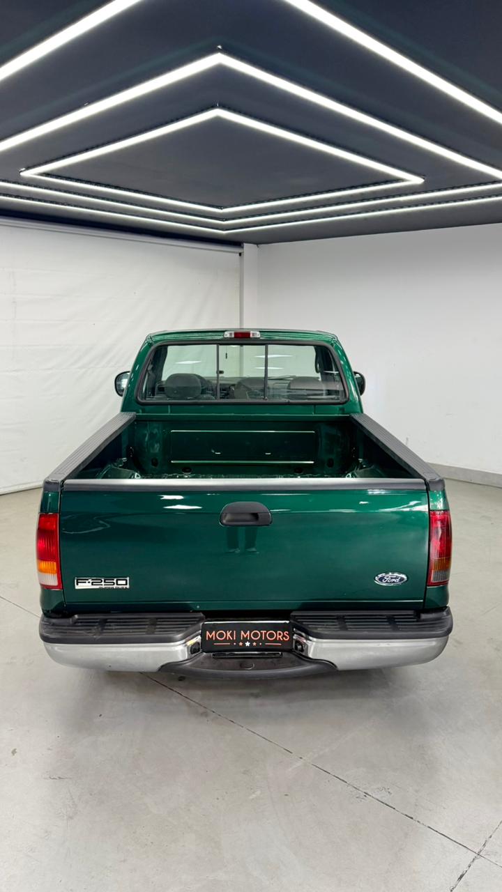 Ford F-250 Xl L - foto 3