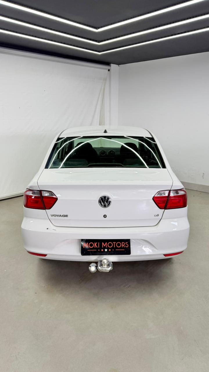 Volkswagen Voyage 1.6 - foto 6